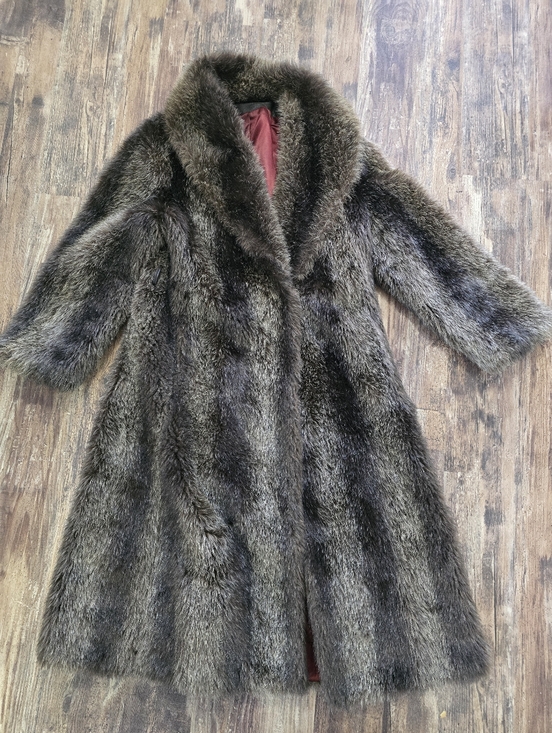 Vintage Fur-Crest Jackets & Blazers - Vintage 1970s Beekman Place Faux Fur Coat Long Shaggy Mink Look Gray Brown
